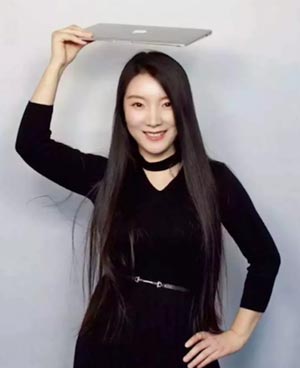 Nana Zhu