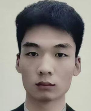 譚賀榮