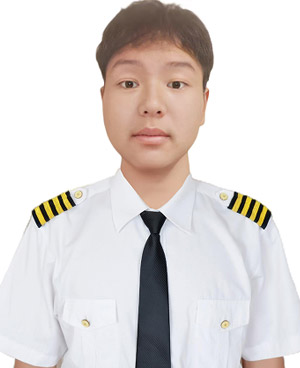 湯自赳