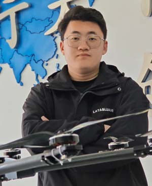 張育銘