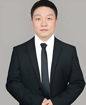 平老師
