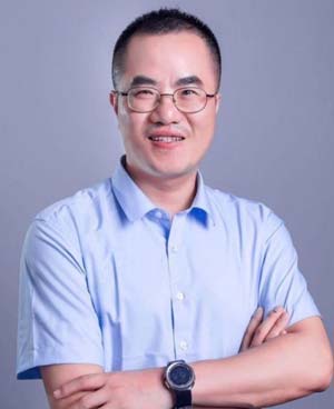 李金城