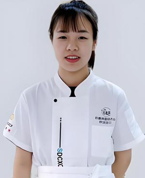 謝偉婷