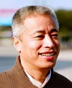 黃智