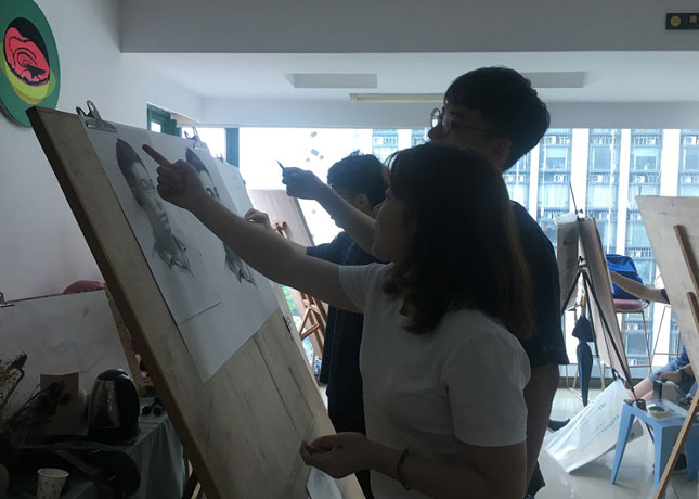 素描班課堂