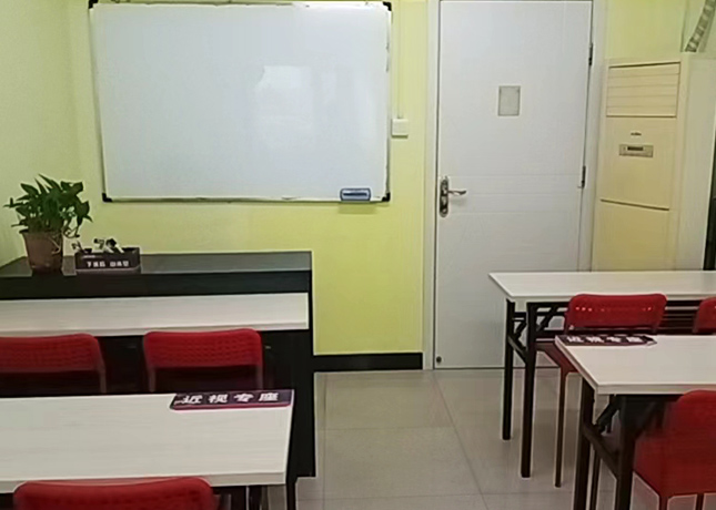 教室5