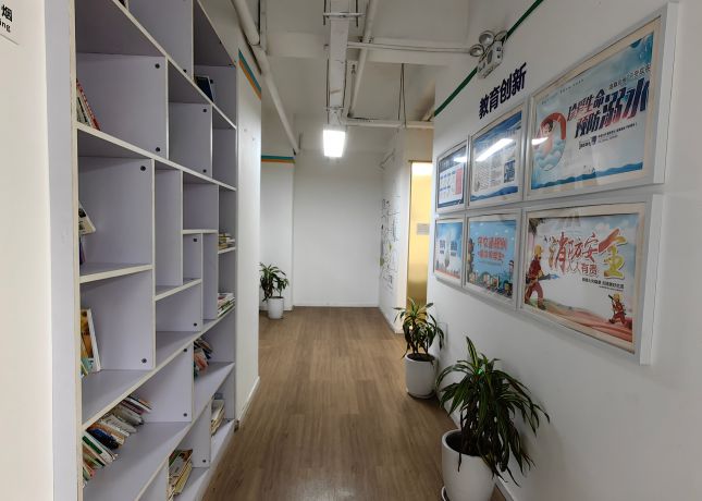 走廊1