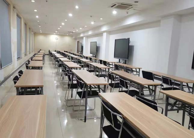 北京五方橋校區(qū)-課室