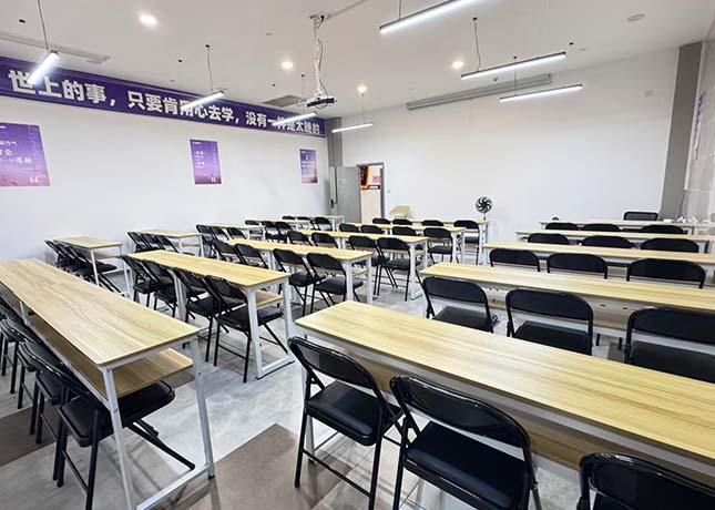 大學(xué)城校區(qū)-課室