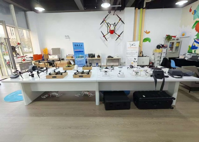 設(shè)備展示區(qū)域1