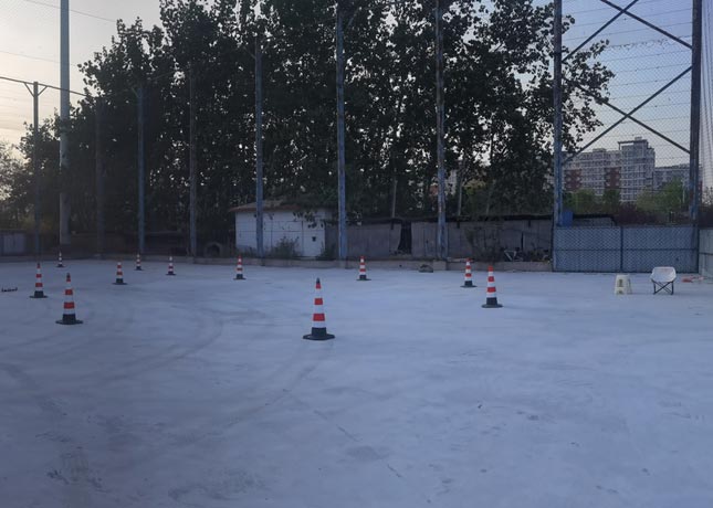 東麗校區(qū)場地