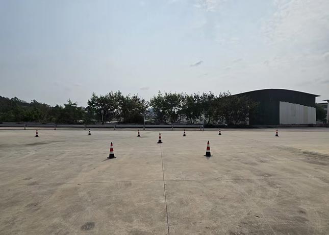 訓(xùn)練場(chǎng)地1