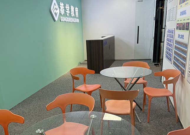 河西校區(qū)-門面